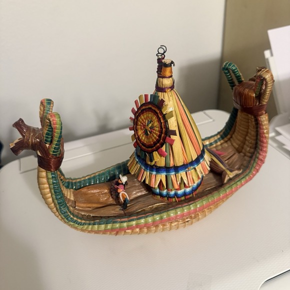 Two Vintage Handmade Caballito De Totora Peruvian Boat Colorful Wicker And Wood - Picture 6 of 10